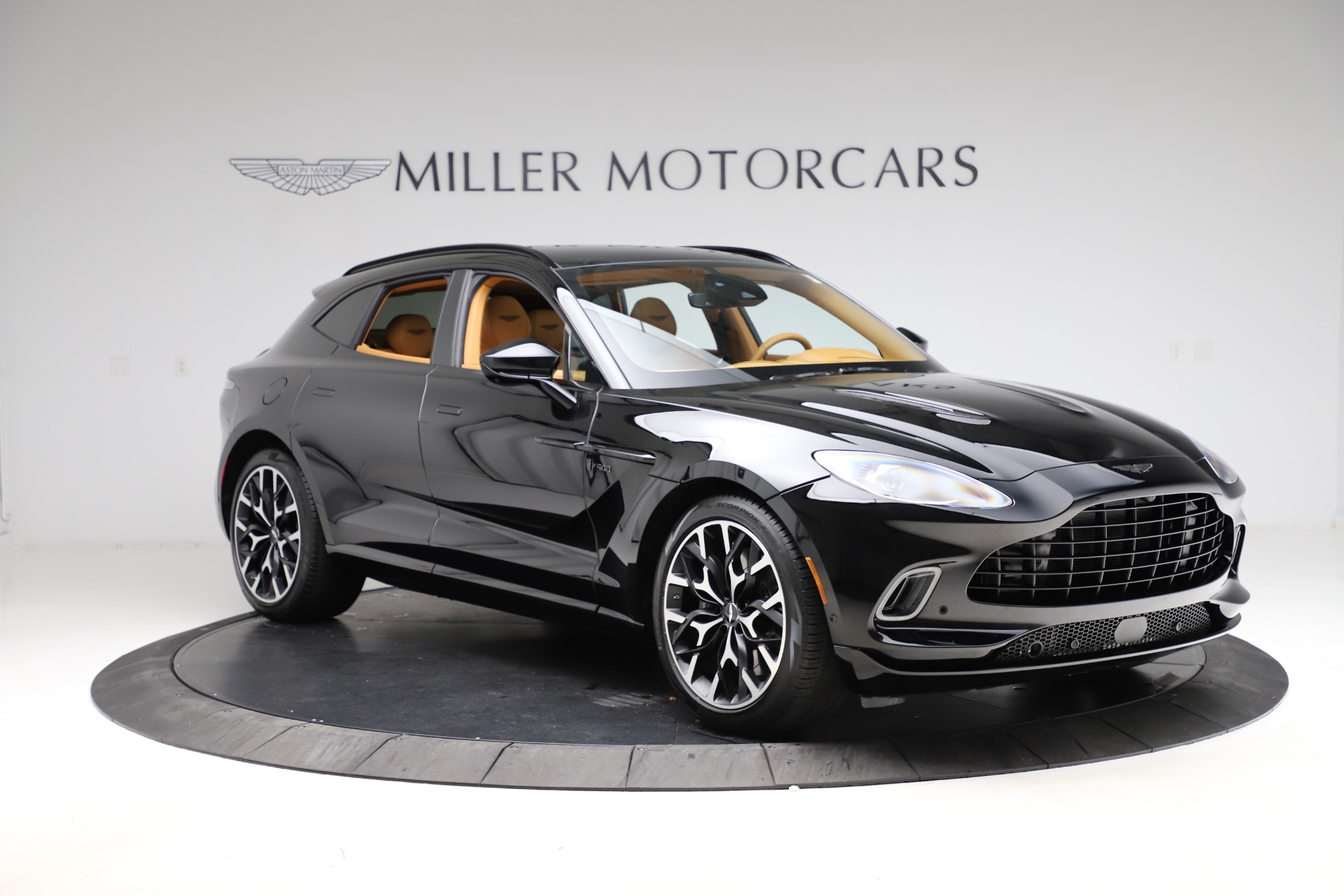 New 2020 Aston Martin DBX SUV For Sale (Special Pricing) | Rolls-Royce