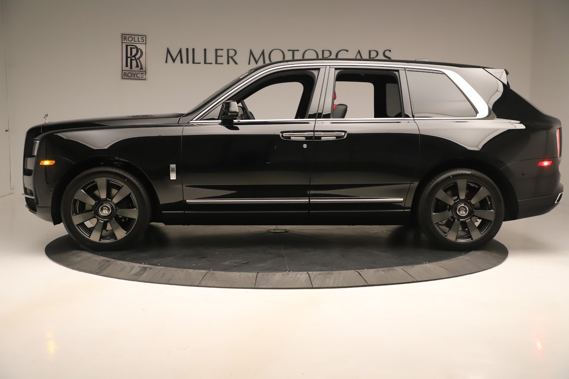 New Rolls Royce Cullinan For Sale Special Pricing Rolls Royce Motor Cars Greenwich Stock R534
