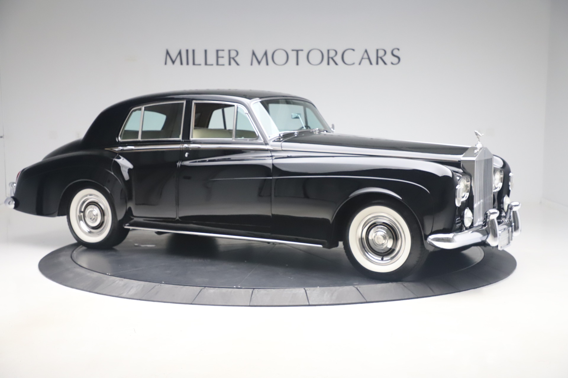 1961 ROLLSROYCE SILVER CLOUD II LONG WHEELBASE  Daniel Schmitt  Co  Classic Car Gallery