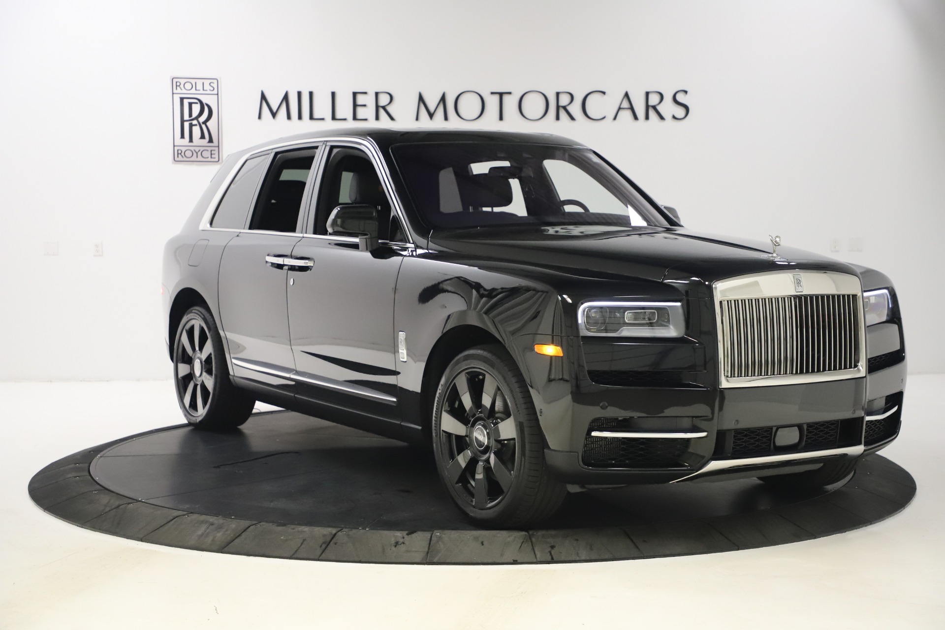 New 2021 Rolls-Royce Cullinan Black Badge For Sale ()