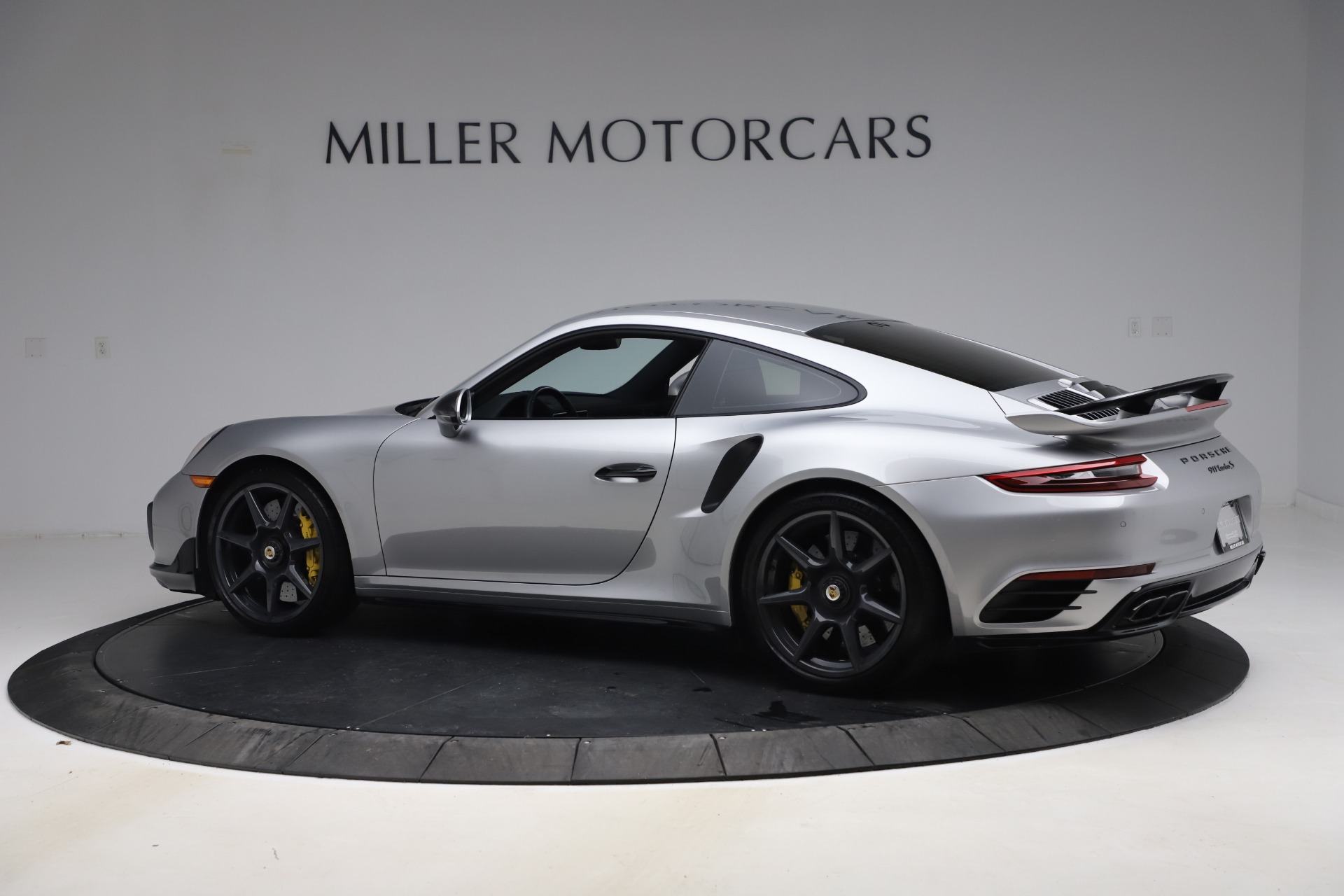 Pre Owned 2019 Porsche 911 Turbo S For Sale Special Pricing Rolls Royce Motor Cars Greenwich Stock Mc461a