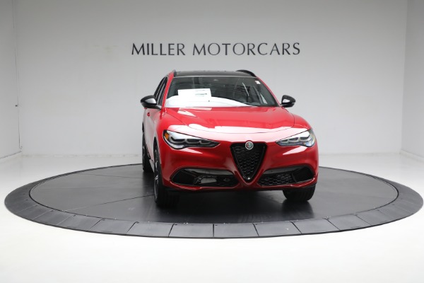 New 2024 Alfa Romeo Stelvio Veloce for sale $56,445 at Rolls-Royce Motor Cars Greenwich in Greenwich CT 06830 24