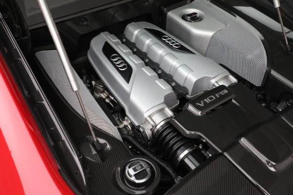 Used 2015 Audi R8 5.2 quattro for sale Sold at Rolls-Royce Motor Cars Greenwich in Greenwich CT 06830 27